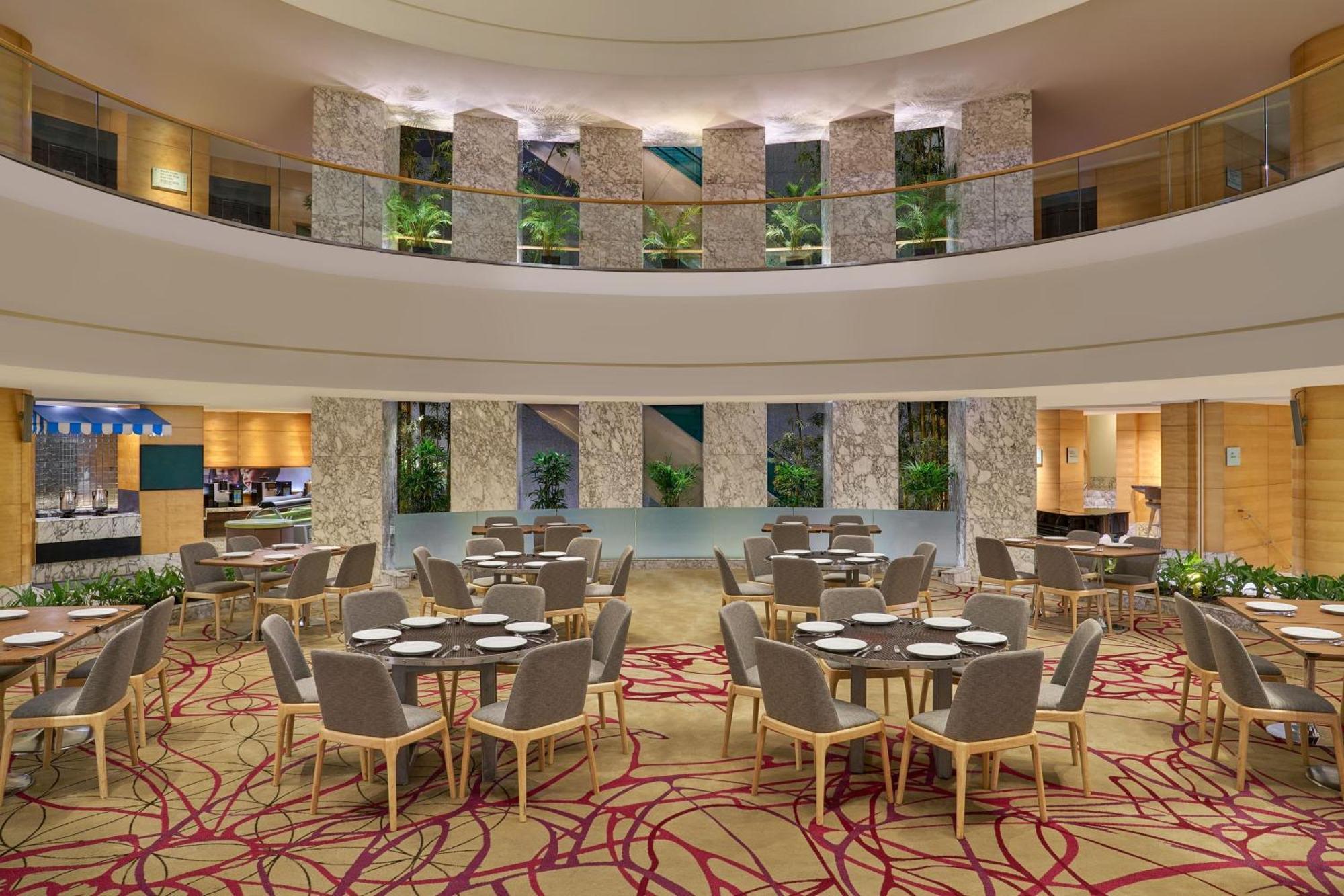 Hotel The Westin Kuala Lumpur Exteriér fotografie The Club Lounge at the Marina Bay Sands
